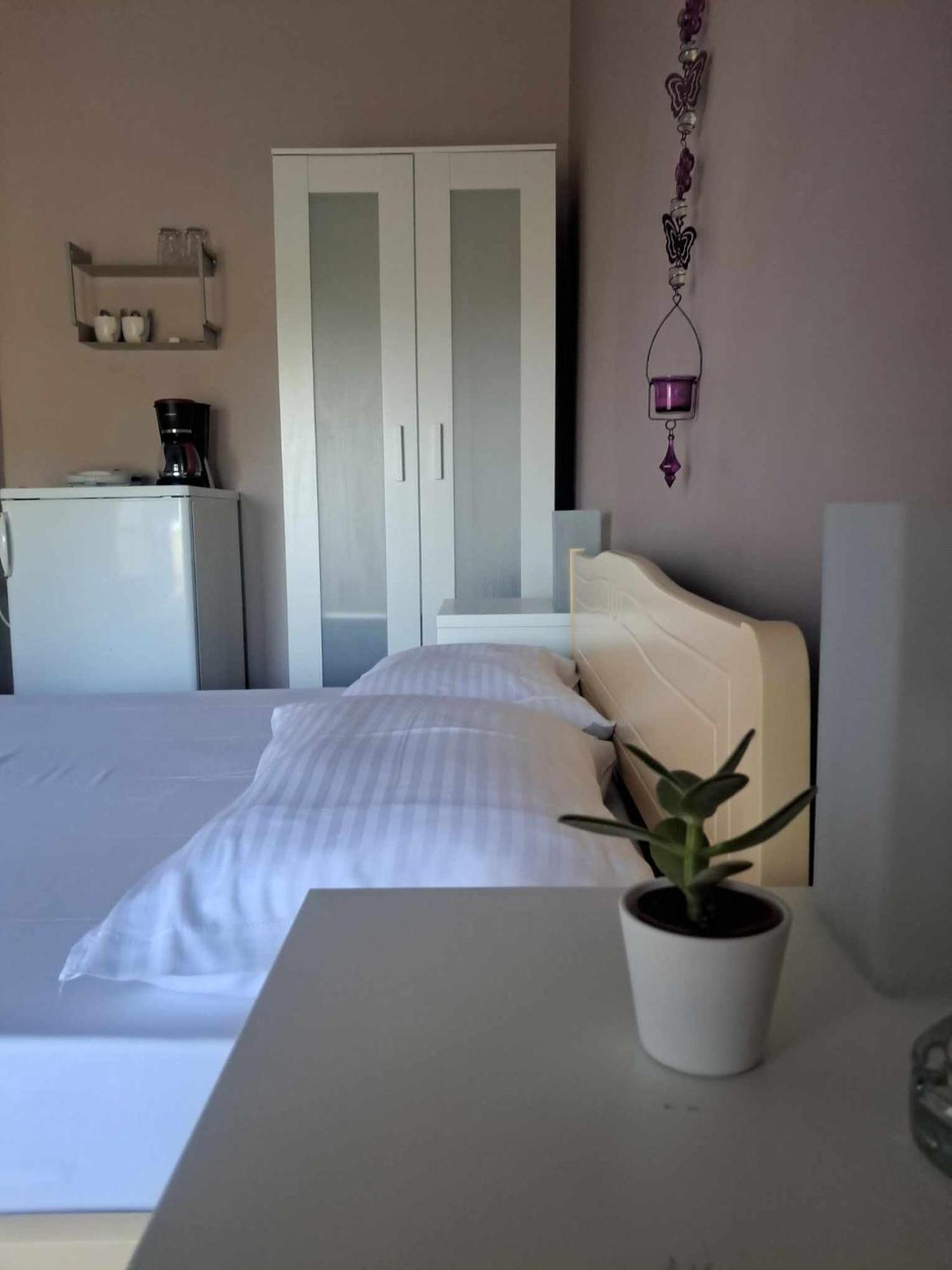 Meerithic Rokka Rooms วูร์วูรู ภายนอก รูปภาพ